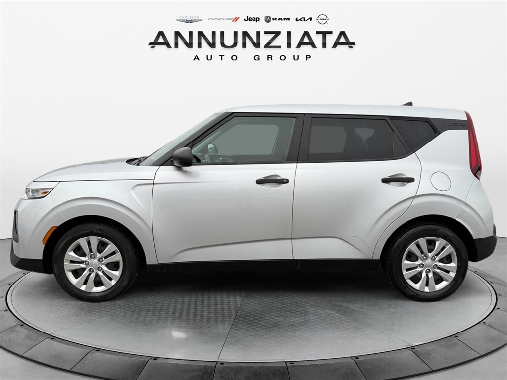 Certified 2021 Kia Soul LX with VIN KNDJ22AU5M7756089 for sale in New Hampton, NY