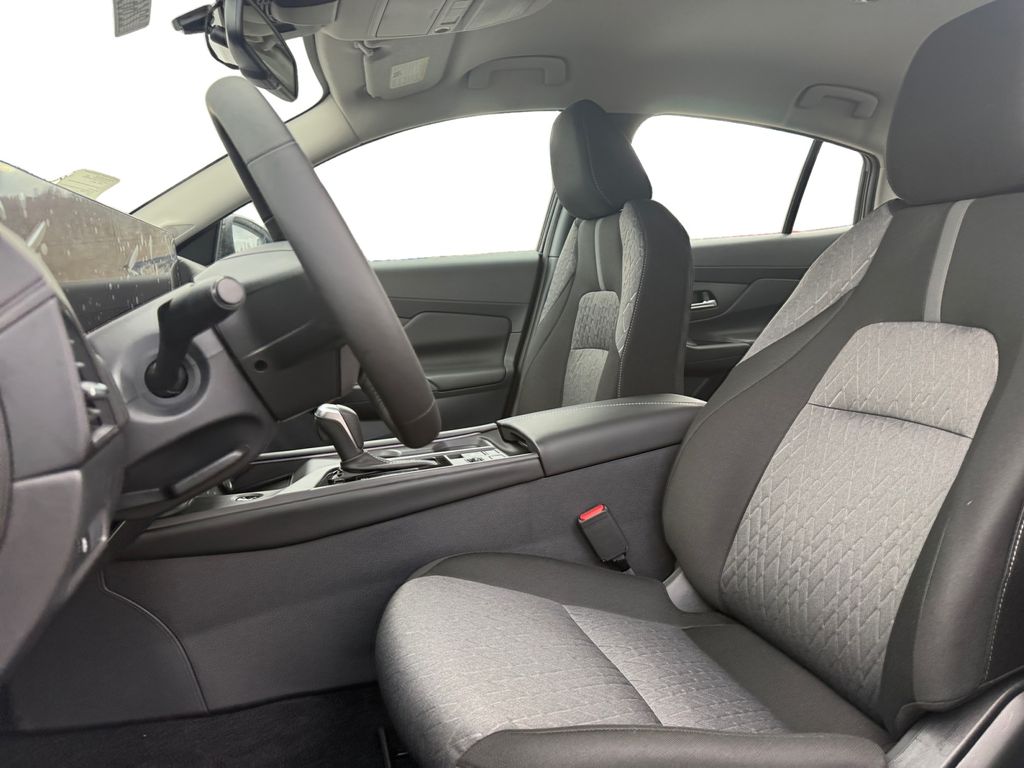 2026 Nissan Sentra SV - Photo 9