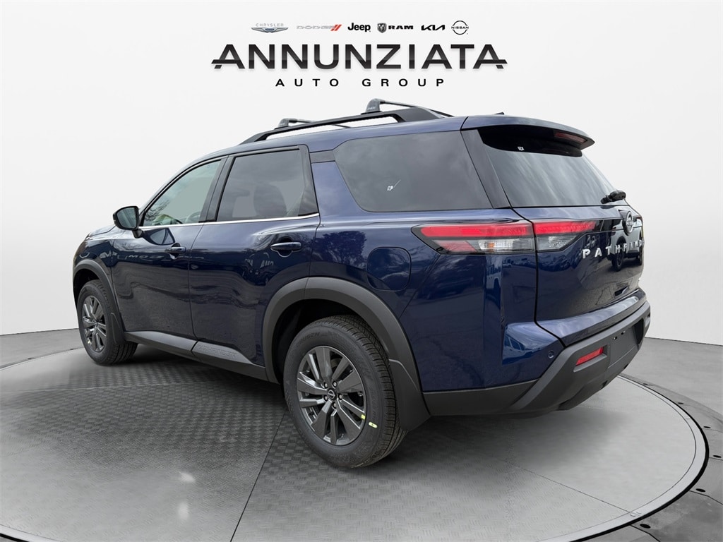 New 2025 Nissan Pathfinder SV SUV