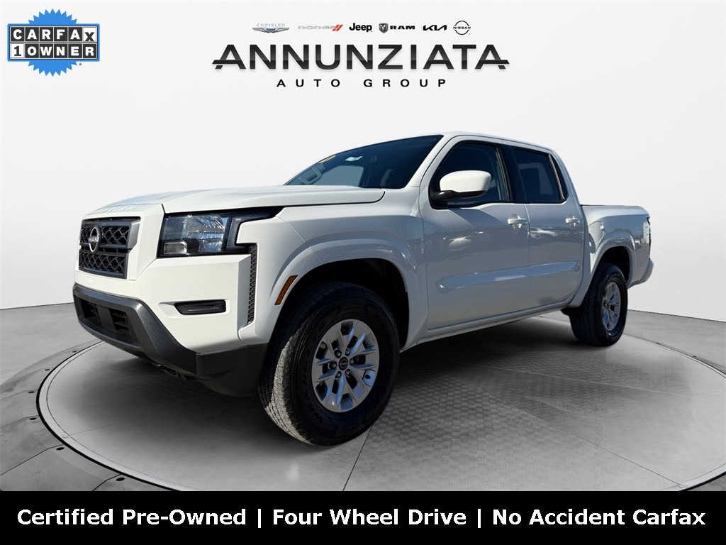 2024 Nissan Frontier SV's photo