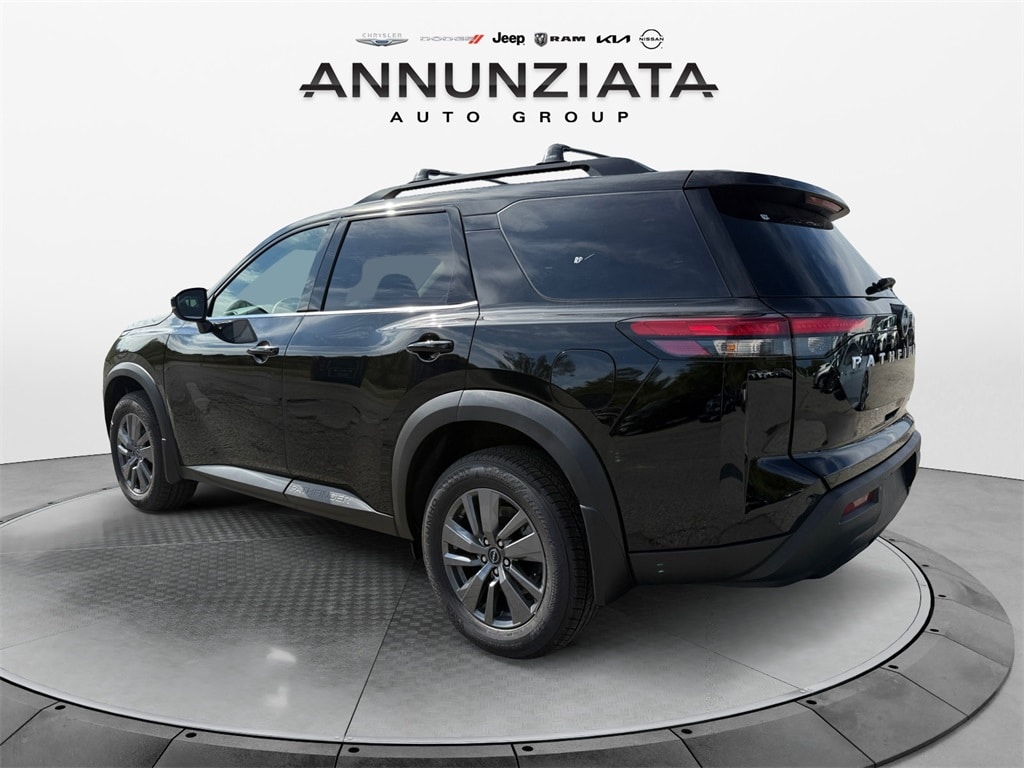 New 2025 Nissan Pathfinder SV SUV