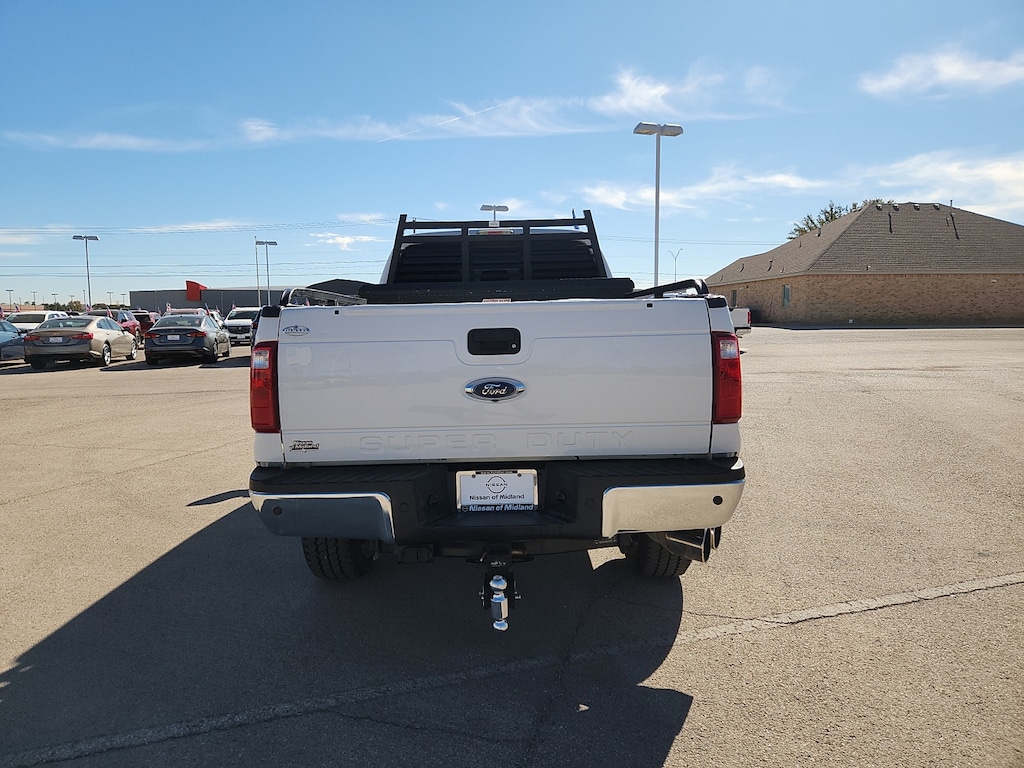 Used 2016 Ford F-350 Lariat 4x4 Crew Cab 8 ft. box 172 in. WB SRW Sedan