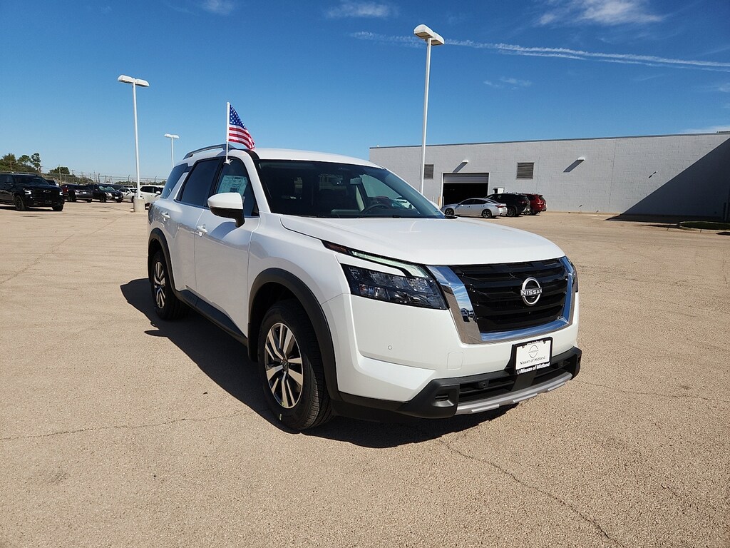 New 2025 Nissan Pathfinder SL Front-Wheel Drive