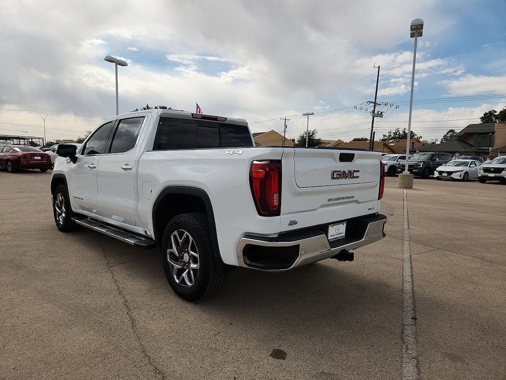 Used 2024 GMC Sierra 1500 SLT 4x4 Crew Cab 5.75 ft. box 147.4 in. WB