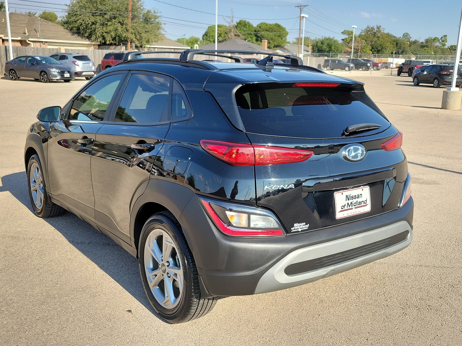 Used 2023 Hyundai Kona SEL with VIN KM8K62ABXPU986946 for sale in Midland, TX