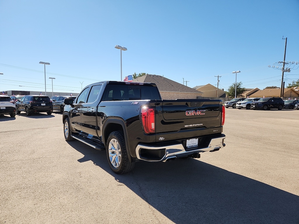 Used 2020 GMC Sierra 1500 SLT 4x4 Crew Cab 5.75 ft. box 147.4 in. WB