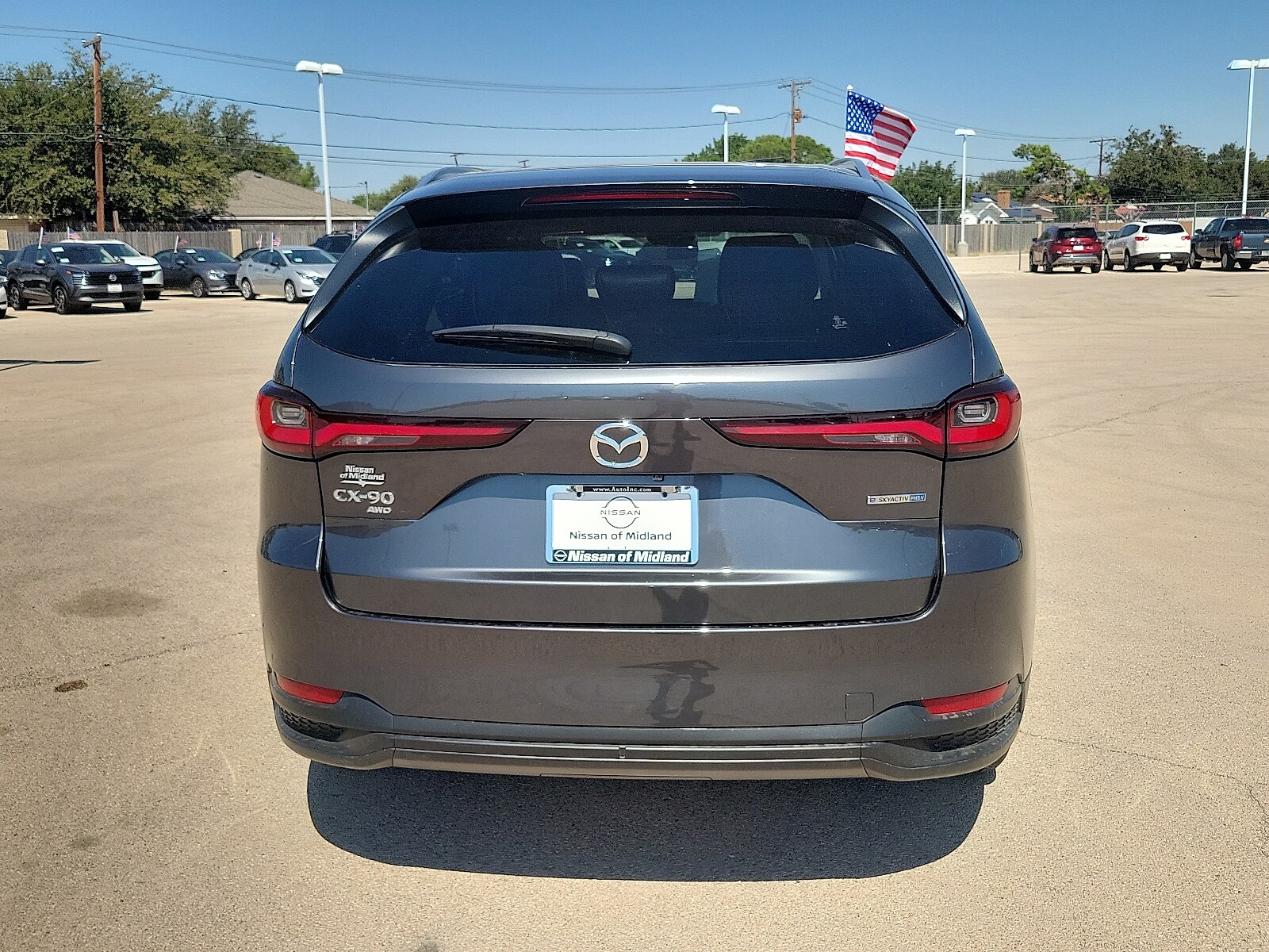 2024 Mazda CX-90 Plug-in Hybrid Preferred S photo 4