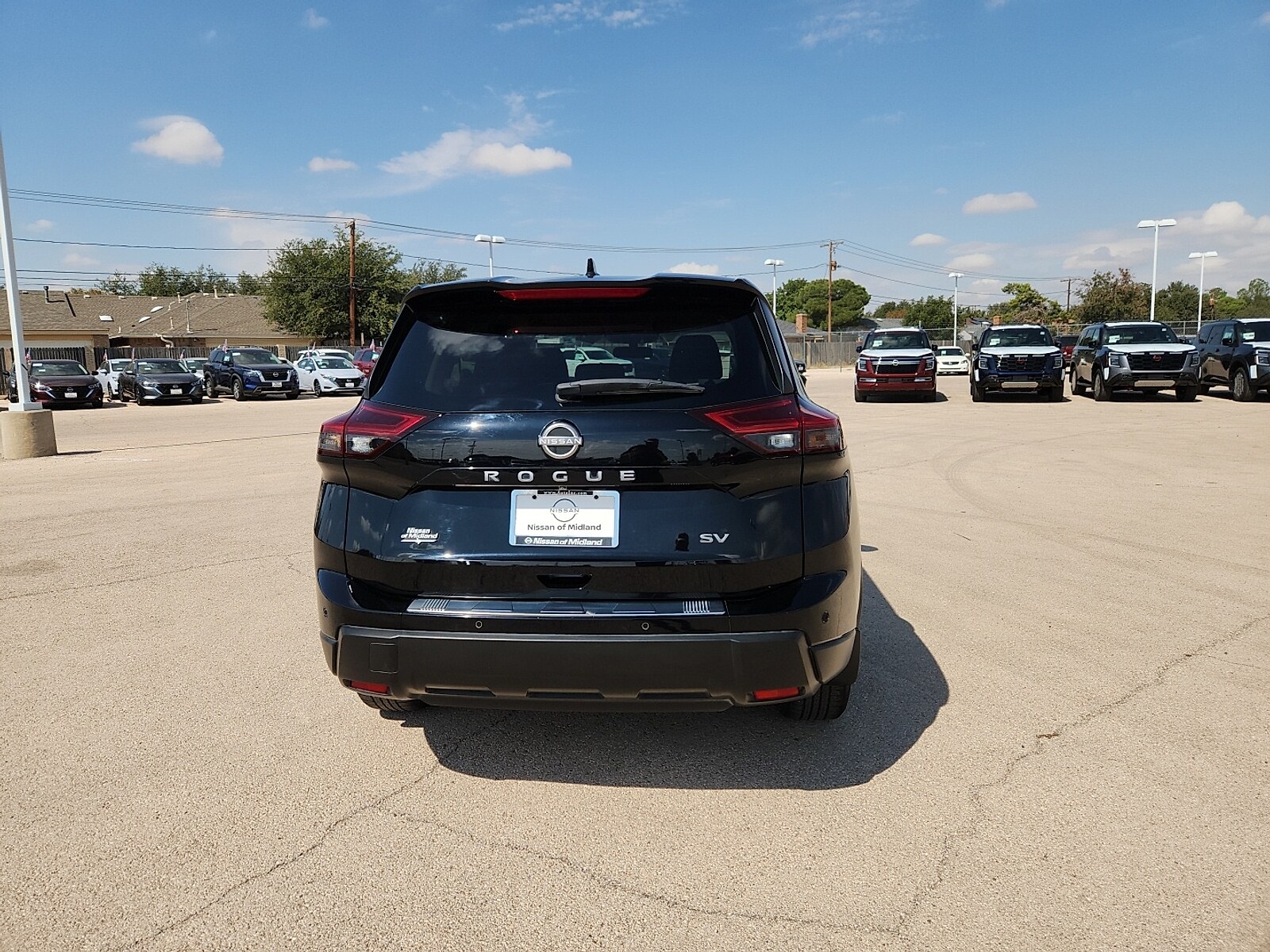 2024 Nissan Rogue SV photo 4