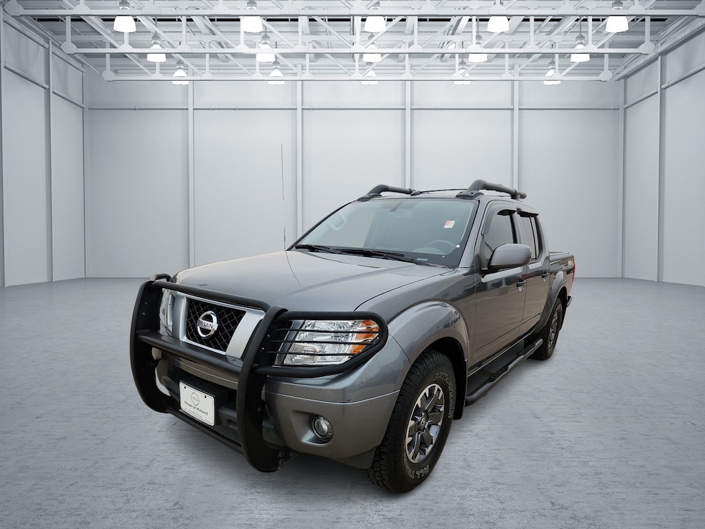 Used 2021 Nissan Frontier PRO-4X (A9) 4x4 Crew Cab 5 ft. box 125.9 in. WB