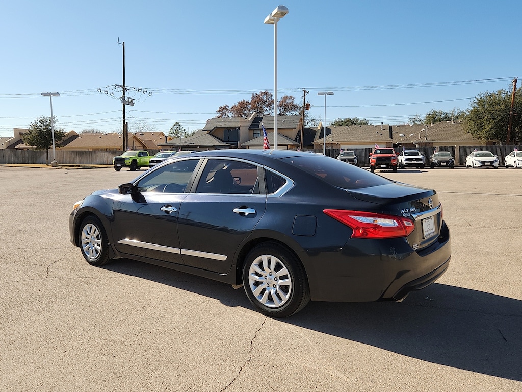 Used 2016 Nissan Altima 2.5 SL Sedan