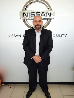 Staff member Victor Martin Del Campo from ID_982b65bad9a6