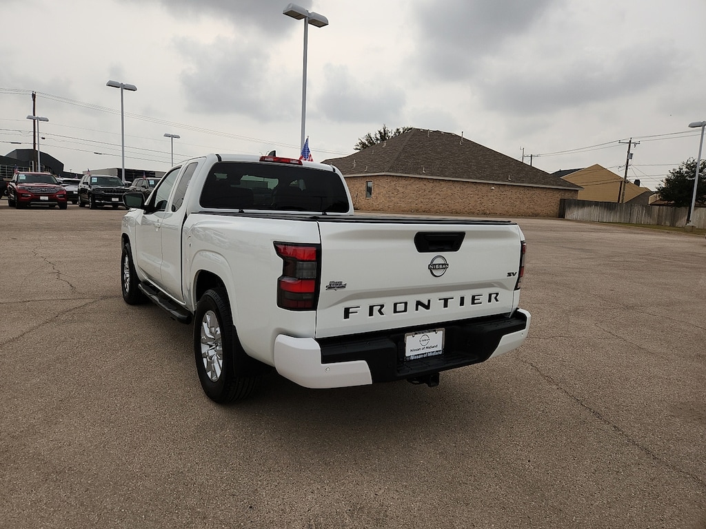 Used 2023 Nissan Frontier SV (A9) 4x2 King Cab 6 ft. box 126 in. WB