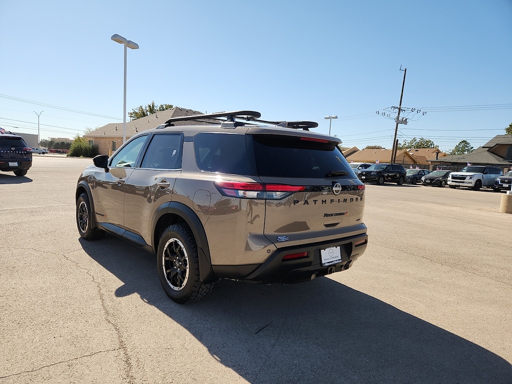 Used 2023 Nissan Pathfinder Rock Creek (A9) 4x4