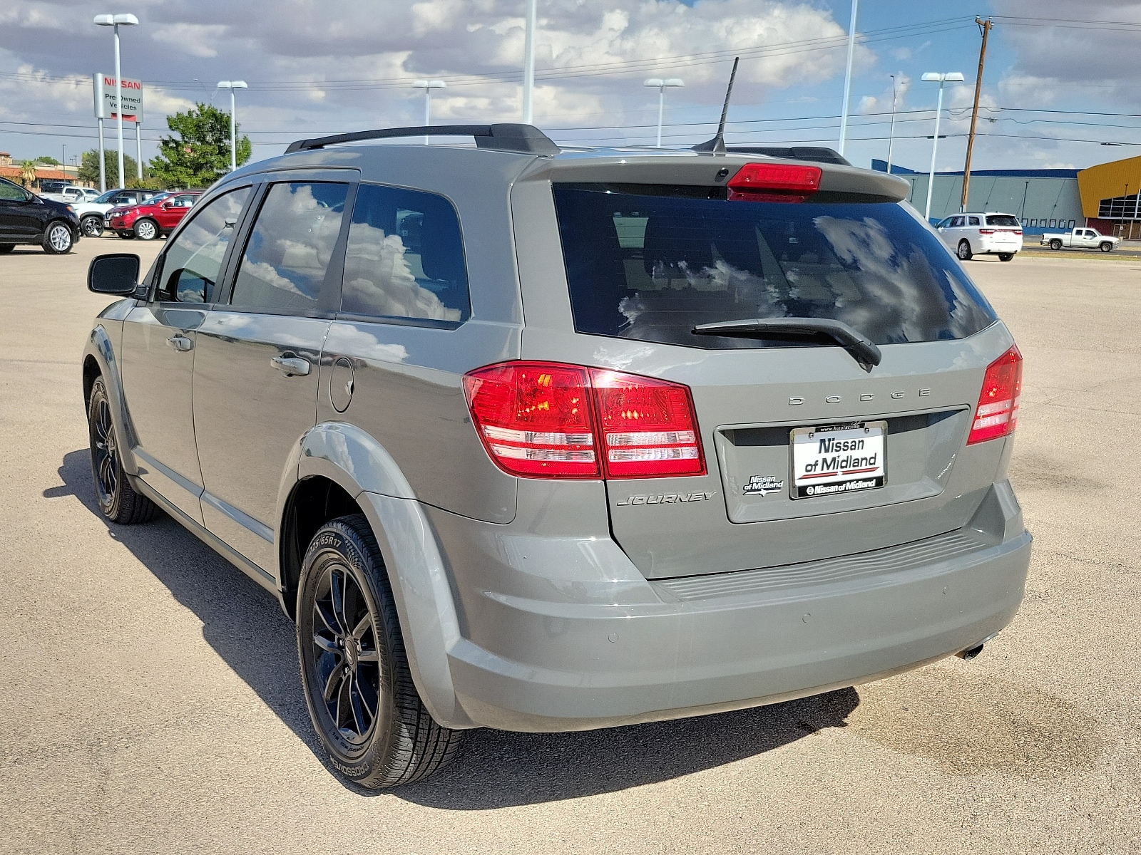 Used 2020 Dodge Journey SE with VIN 3C4PDCAB3LT206957 for sale in Midland, TX