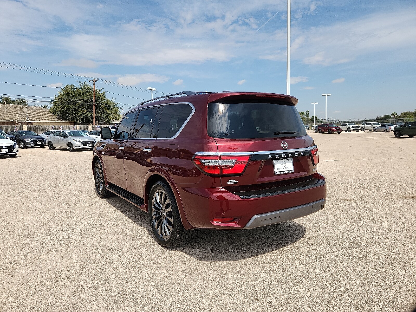 2022 Nissan Armada Platinum photo 3