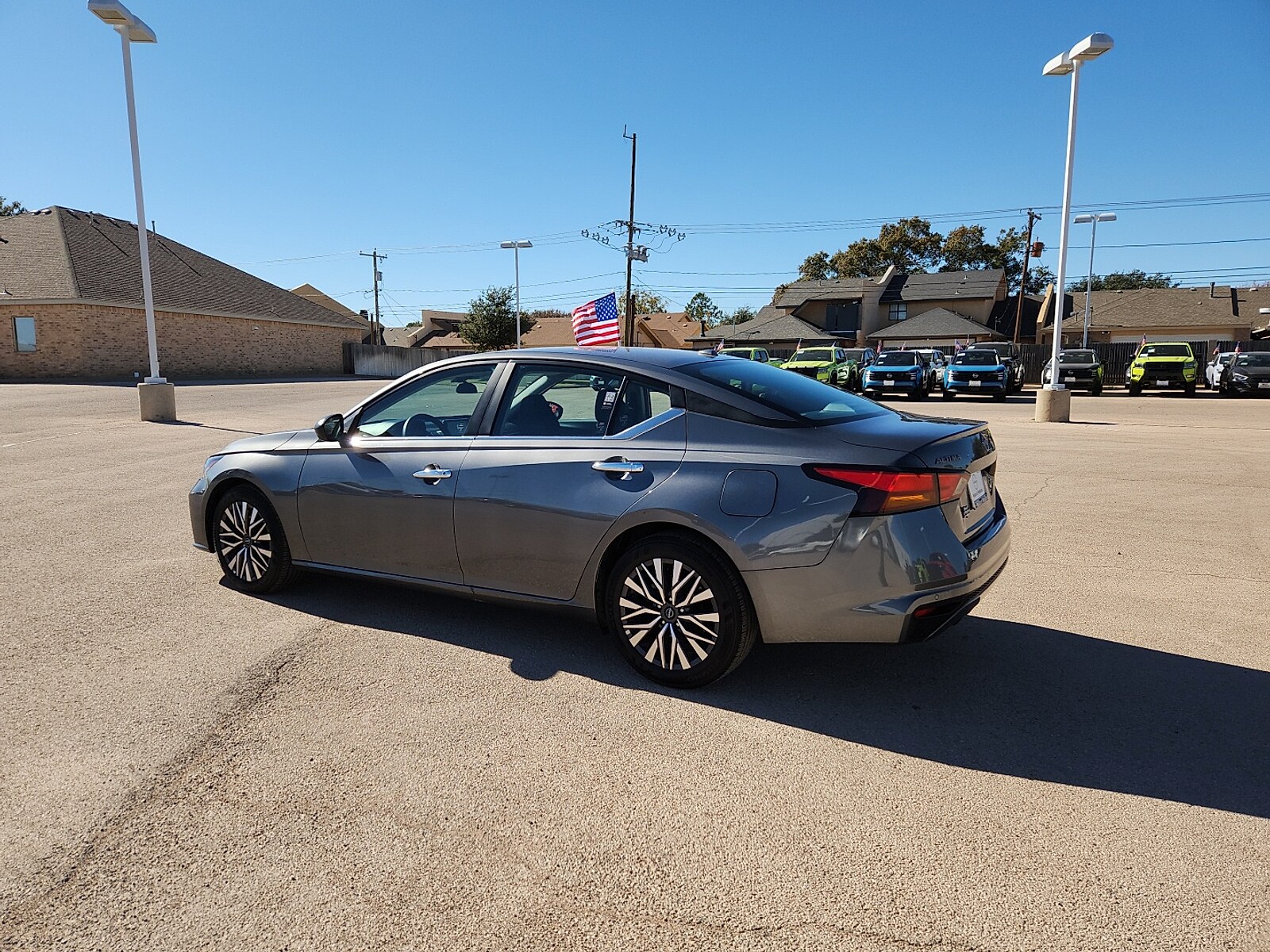 2025 Nissan Altima SV photo 2