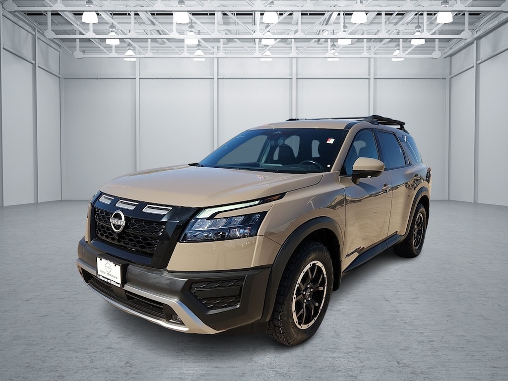 Used 2023 Nissan Pathfinder Rock Creek (A9) 4x4