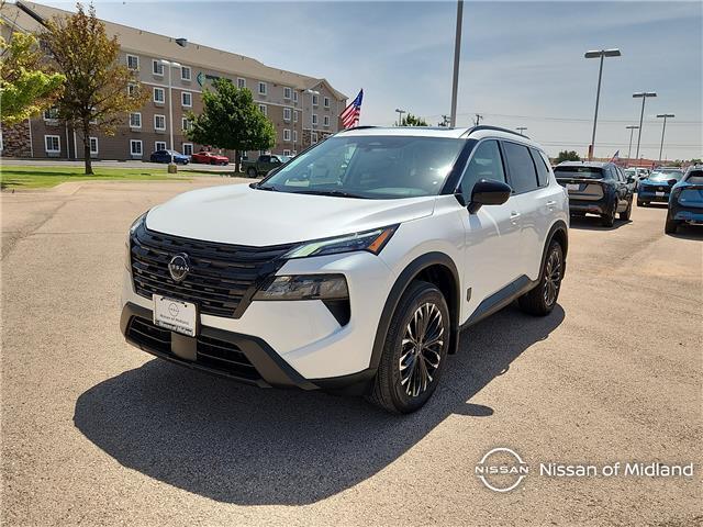 New 2026 Nissan Rogue Dark Armor Front-Wheel Drive 2026.5