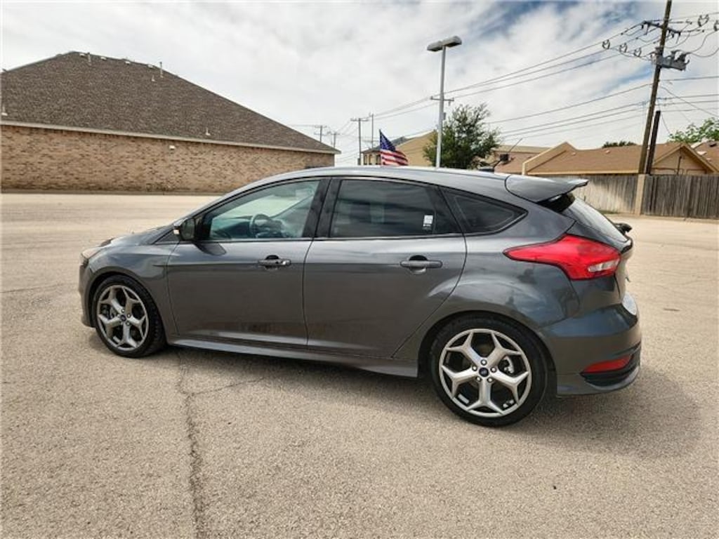 Used 2018 Ford Focus ST Hatchback Hatchback
