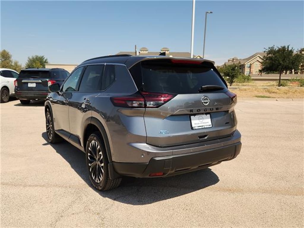 New 2026 Nissan Rogue Dark Armor All-Wheel Drive 2026.5 Crossover