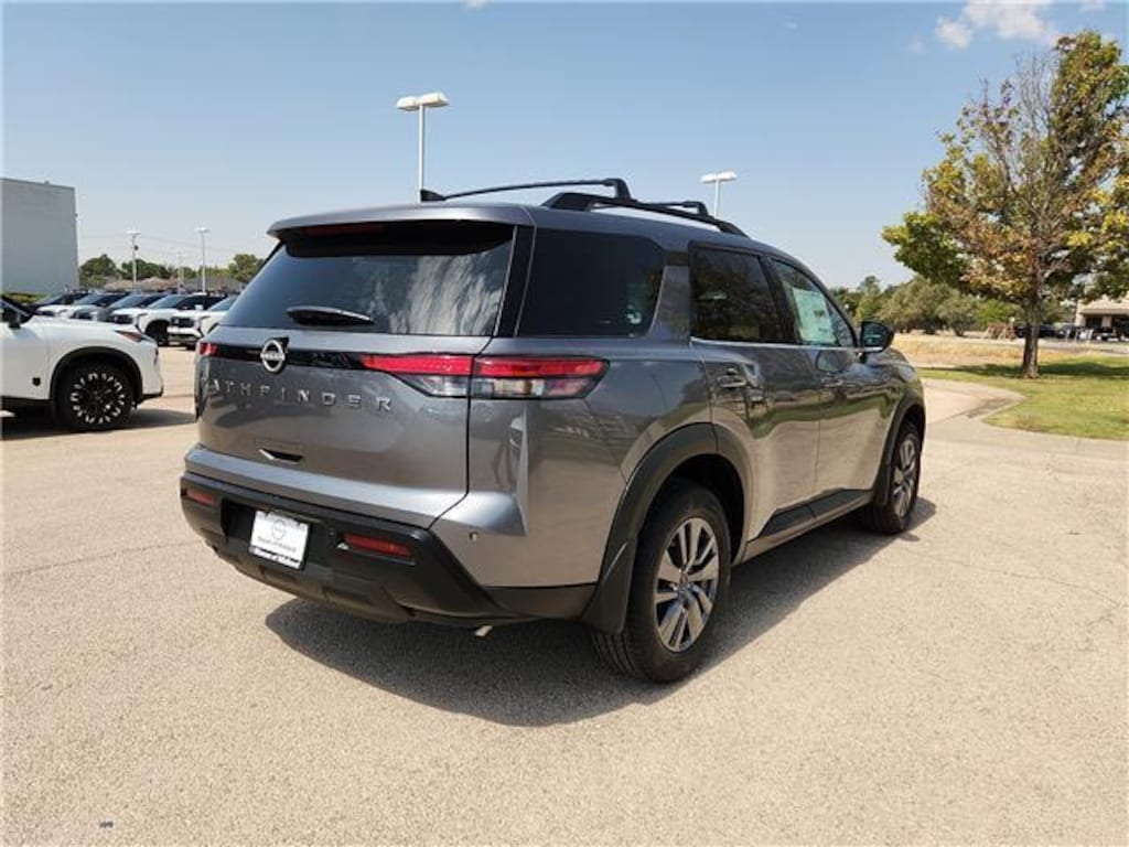 New 2026 Nissan Pathfinder SV Front-Wheel Drive SUV