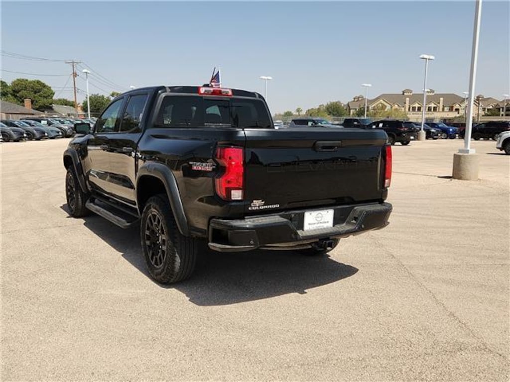 Used 2023 Chevrolet Colorado Trail Boss 4x4 Crew Cab 5 ft. box 131 in. WB Crew Cab