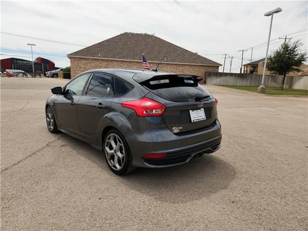 Used 2018 Ford Focus ST Hatchback Hatchback