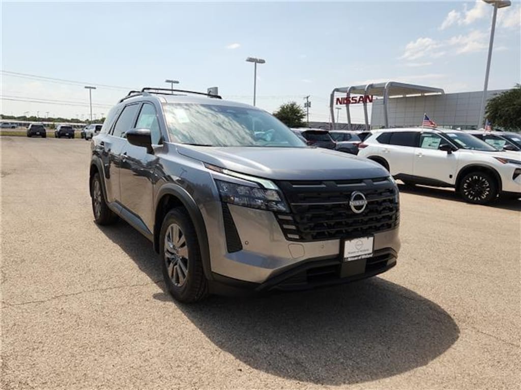 New 2026 Nissan Pathfinder SV Front-Wheel Drive SUV