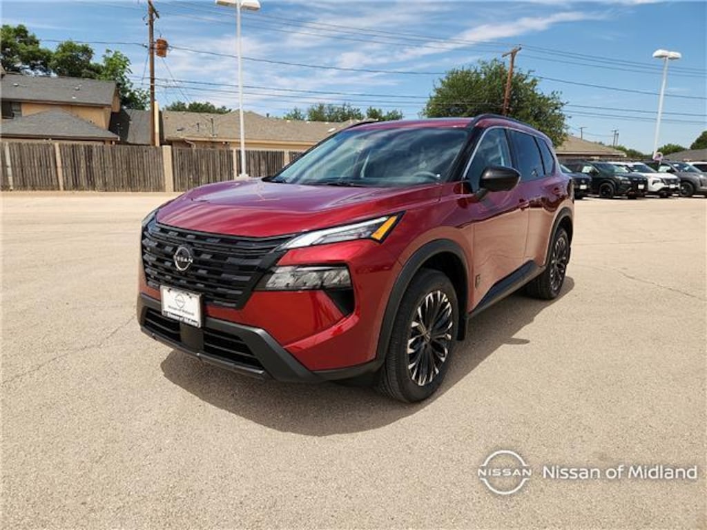 New 2026 Nissan Rogue Dark Armor Front-Wheel Drive 2026.5