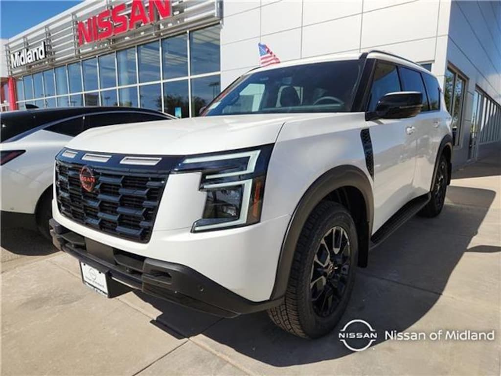New 2026 Nissan Armada PRO-4X (EOP 12-31-2025) 4x4