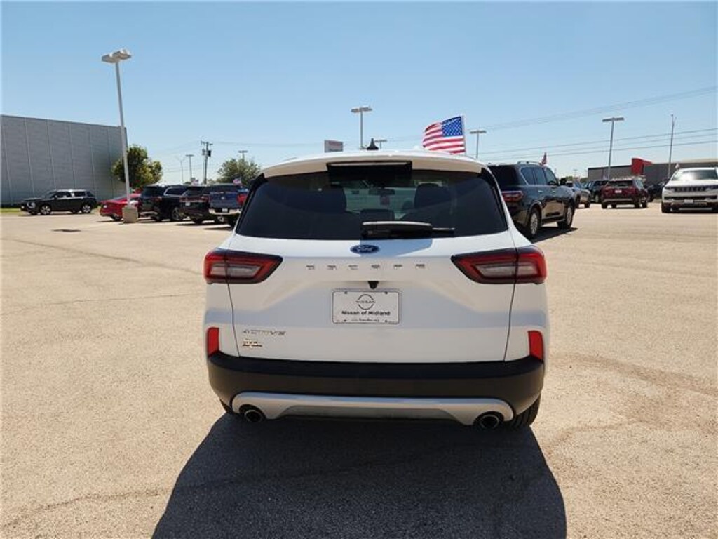 Used 2025 Ford Escape Active Front-Wheel Drive SUV