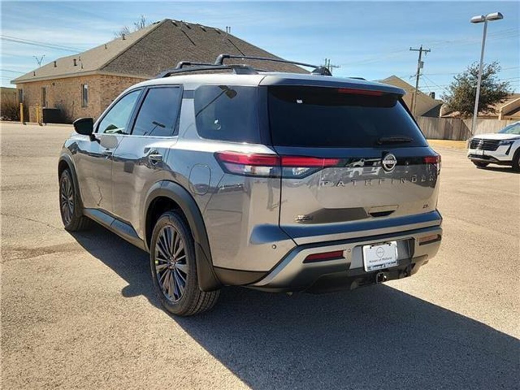 New 2026 Nissan Pathfinder SL Front-Wheel Drive