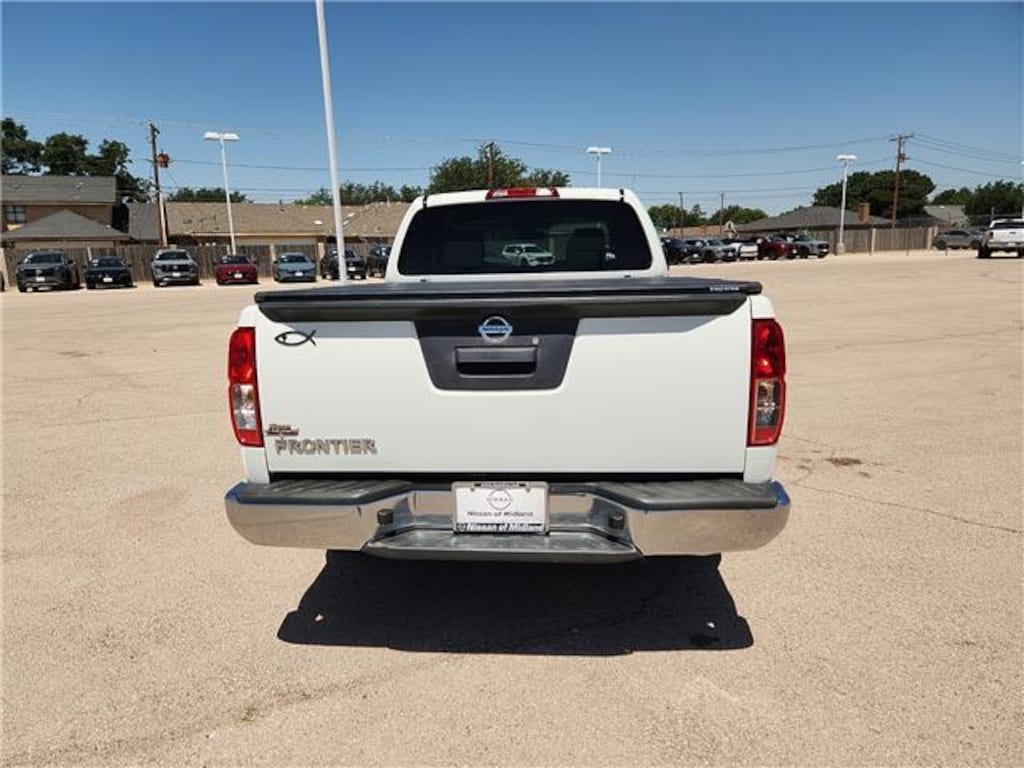 Used 2014 Nissan Frontier S 4x2 King Cab 6 ft. box 125.9 in. WB King Cab