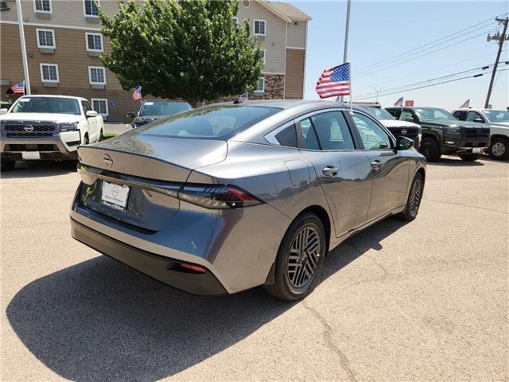 New 2026 Nissan Sentra SV Sedan Sedan