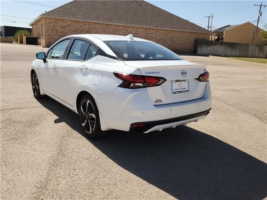 Used 2025 Nissan Versa 1.6 SR