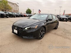 2026 Nissan Altima SR Front-Wheel Drive Sedan