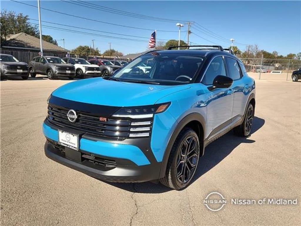 New 2026 Nissan Kicks SR Front-Wheel Drive