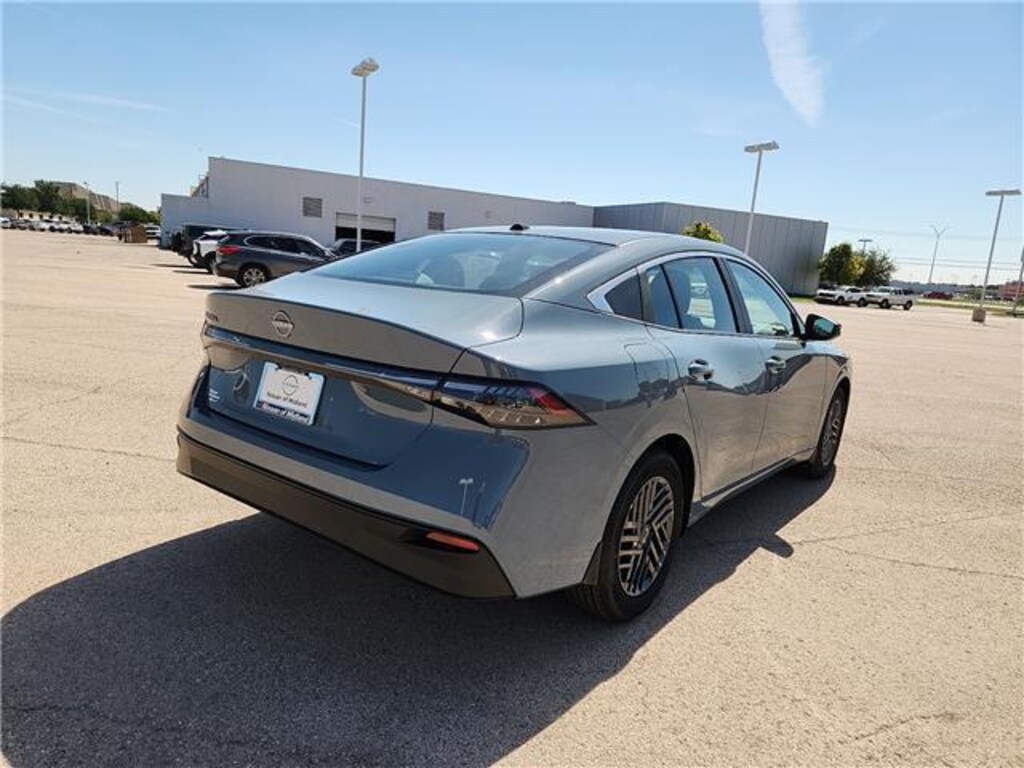 New 2026 Nissan Sentra SV Sedan Sedan