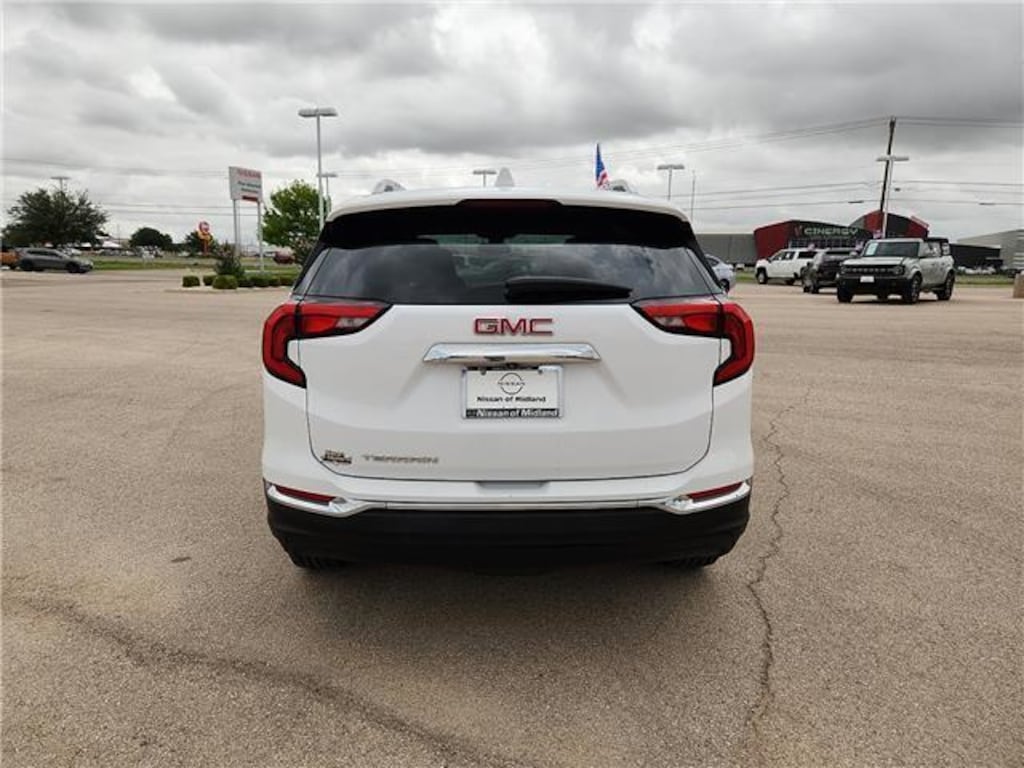 Used 2020 GMC Terrain SLT Front-Wheel Drive SUV