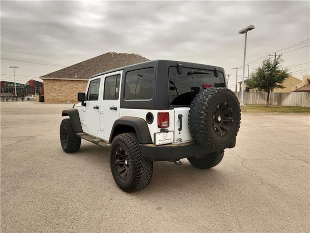 Used 2015 Jeep Wrangler Unlimited Sport 4x4 SUV