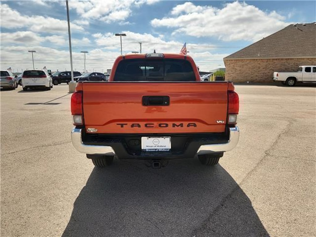 Used 2018 Toyota Tacoma SR5 V6 4x2 Double Cab 127.4 in. WB Double Cab
