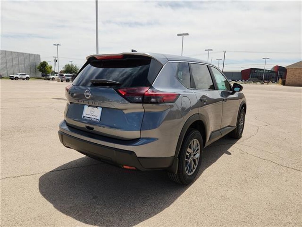 New 2026 Nissan Rogue S Front-Wheel Drive 2026.5 Crossover