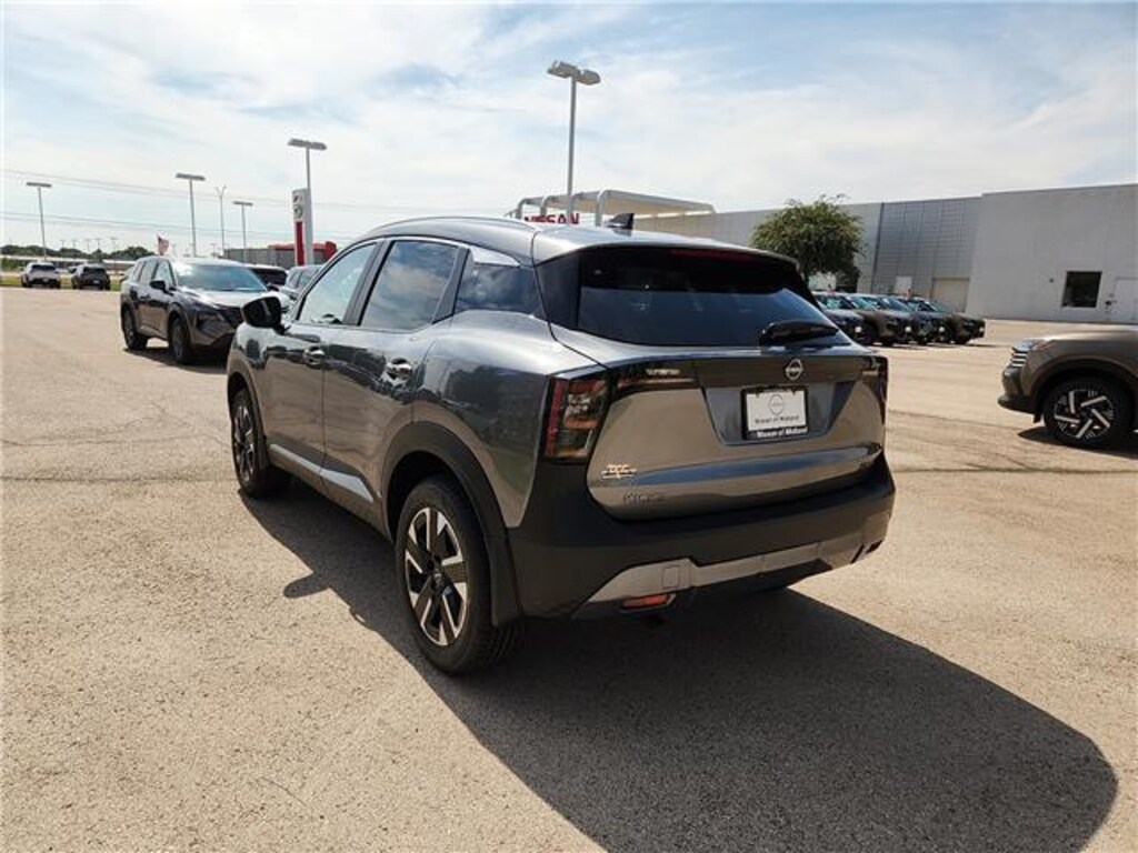 New 2027 Nissan Kicks SV All-Wheel Drive Crossover