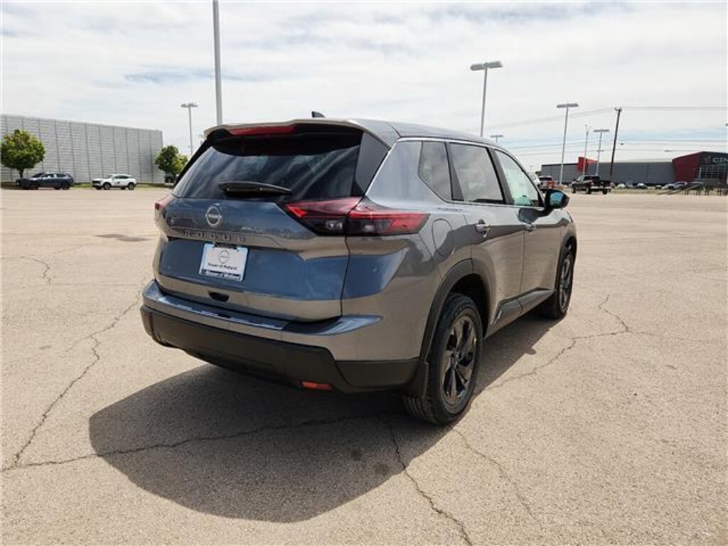 New 2026 Nissan Rogue SV Front-Wheel Drive 2026.5 Crossover