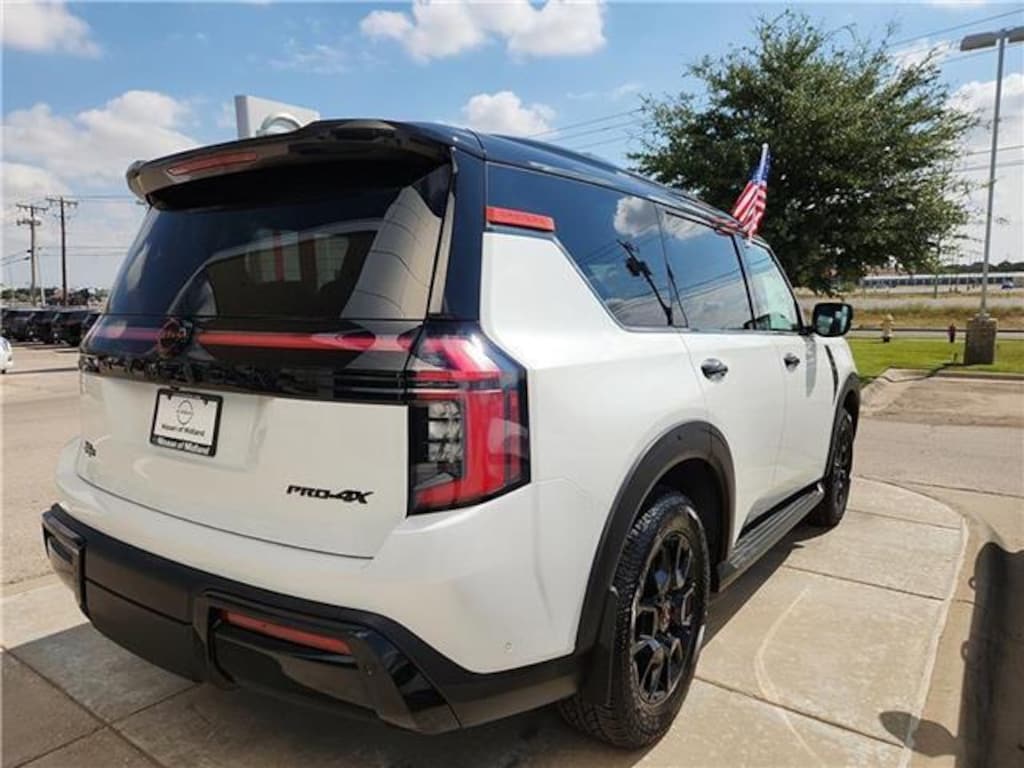 New 2026 Nissan Armada PRO-4X 4x4
