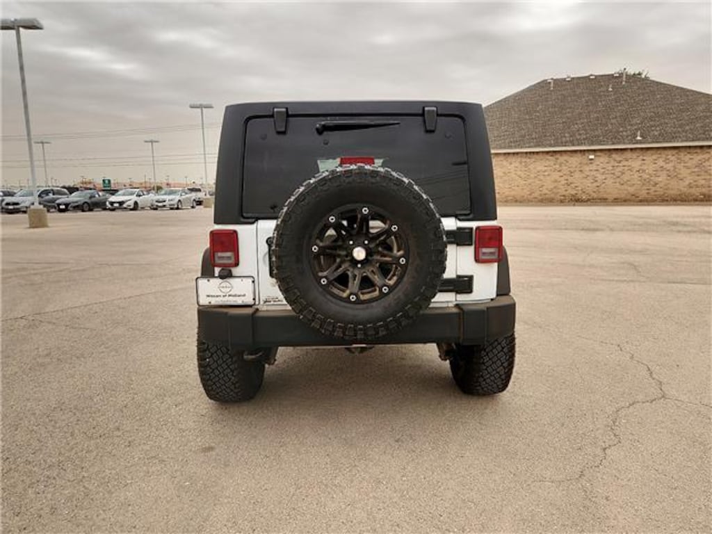 Used 2015 Jeep Wrangler Unlimited Sport 4x4 SUV