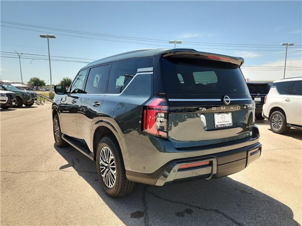 New 2026 Nissan Armada Platinum 4x4 SUV