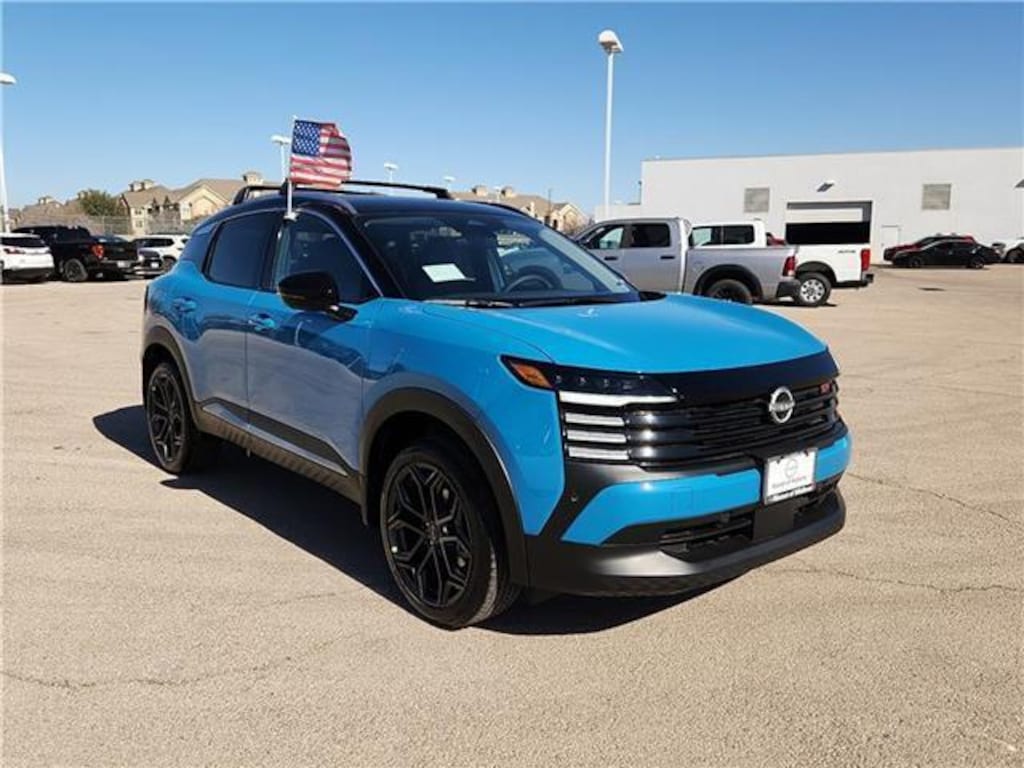 New 2026 Nissan Kicks SR Front-Wheel Drive