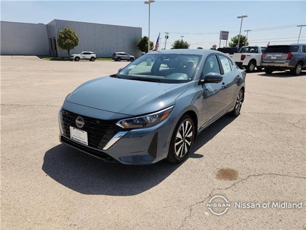 New 2025 Nissan Sentra SV