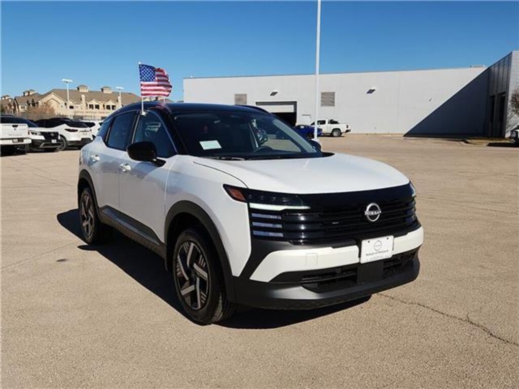 New 2026 Nissan Kicks SV Front-Wheel Drive